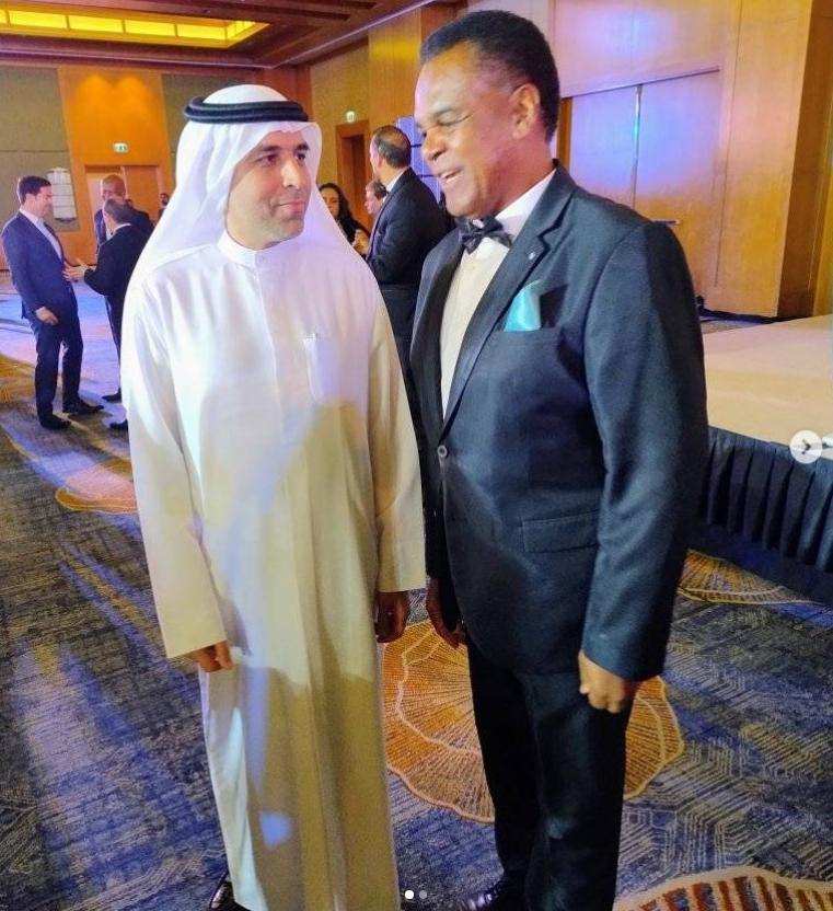 Eu e um grande representante do Mercado Mobilirio em Dubai